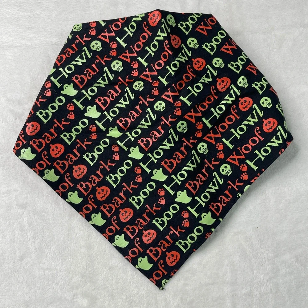 Old Navy Halloween Dog Bandana Black Orange Green Bark Woof Howl Boo Print OS